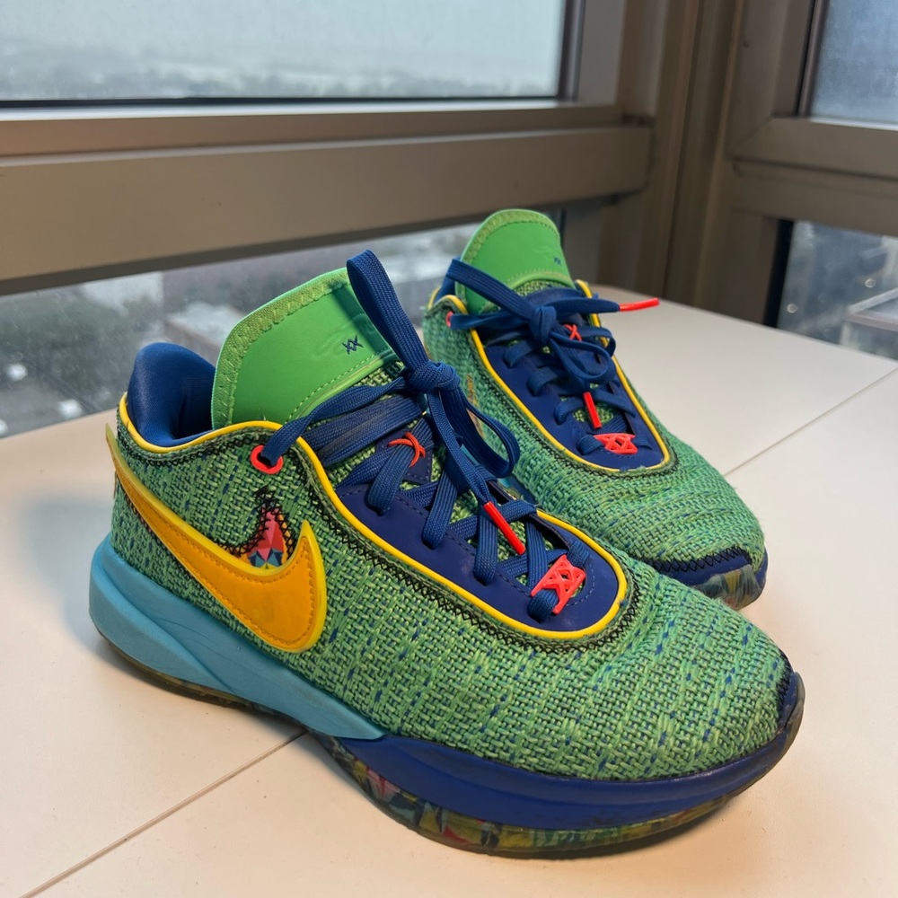 Nike LeBron James 20 XX Kaleidoscope Sneakers